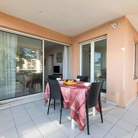 Medicis-2 By Interhome Apartamento