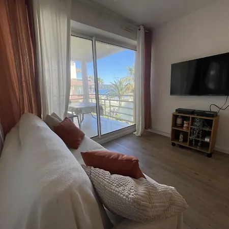 Medicis-2 By Interhome Διαμέρισμα *